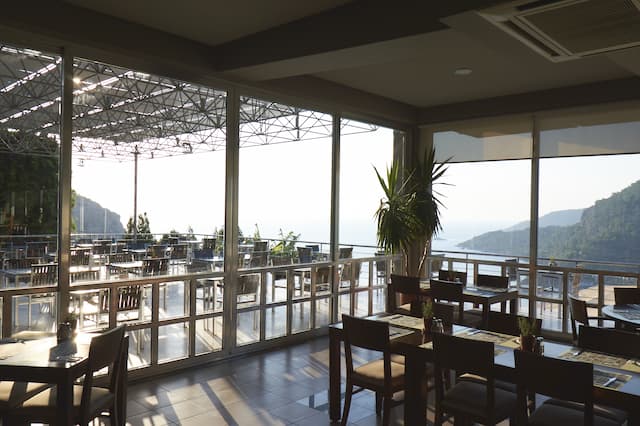 restaurant pic
