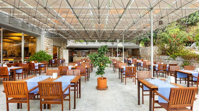 restaurant pic