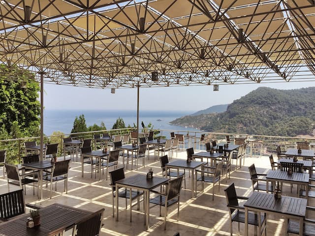 restaurant pic