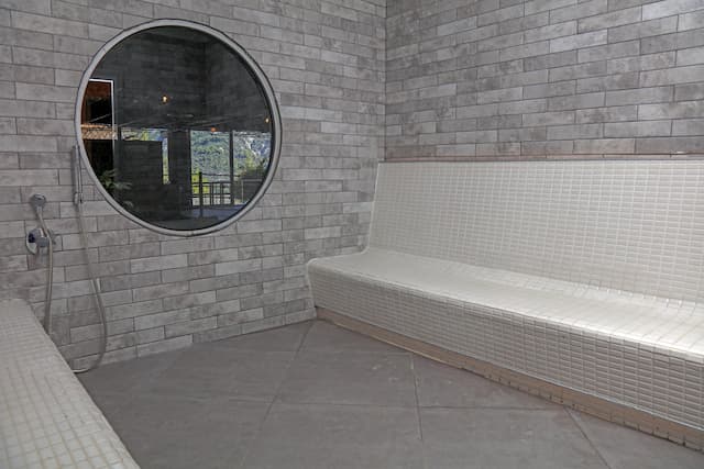spa pics