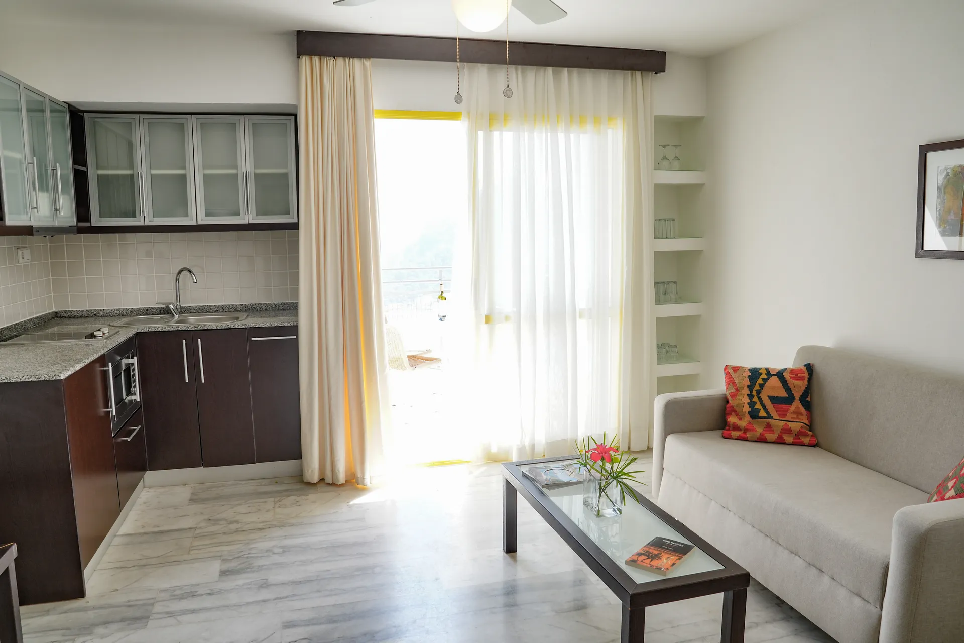 suite-one-bedroom-04